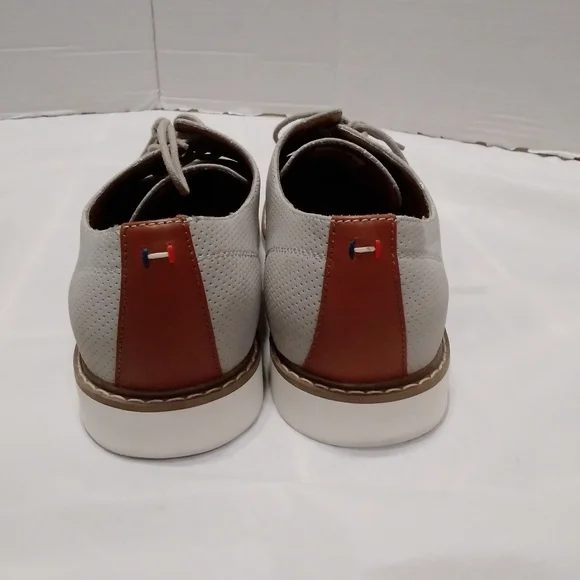 Tommy Hilfiger Seaside Men's 11 Gray EXCELLENT - Picture 4 of 9